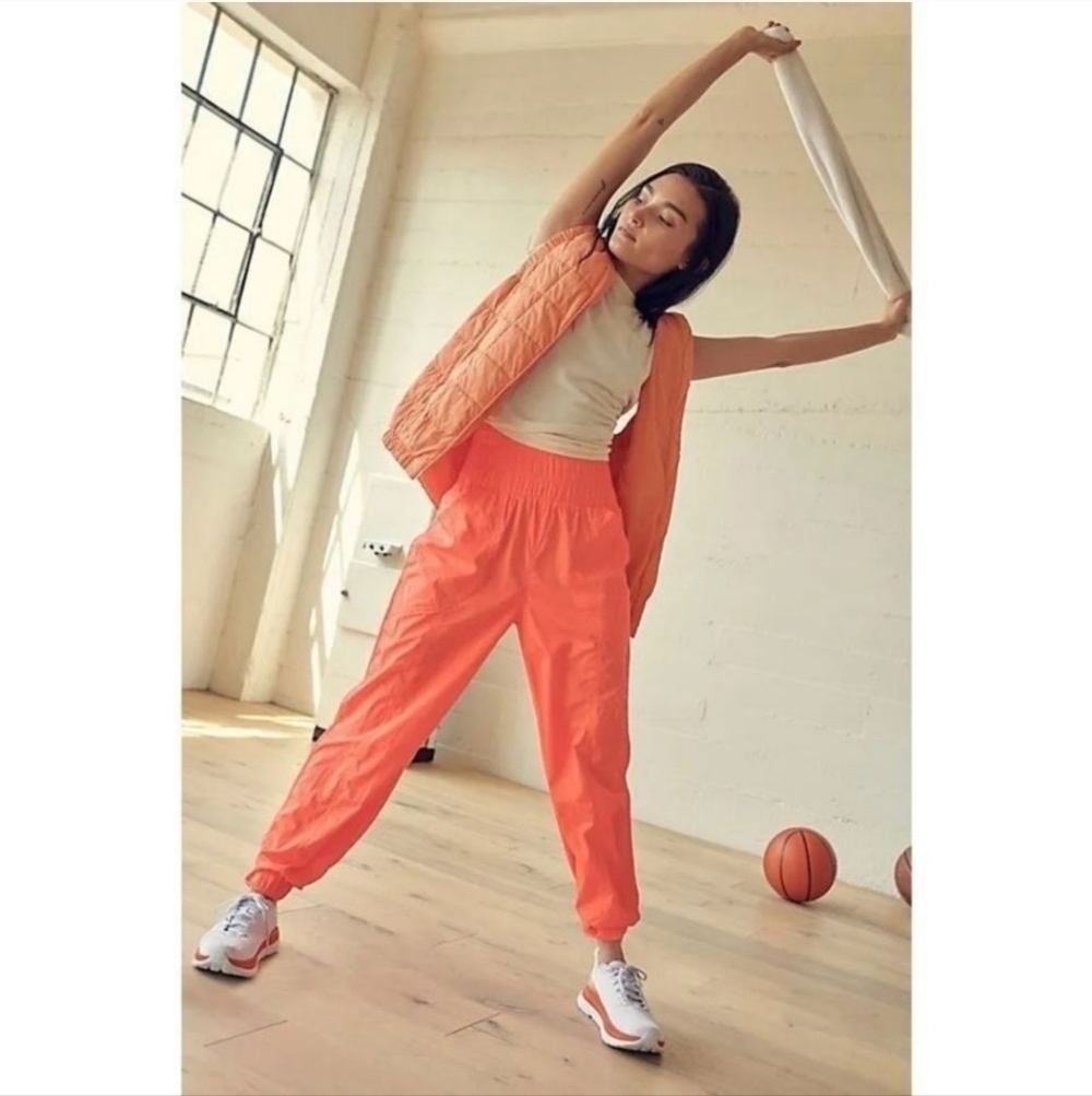FP Movement by Free People Jogger Pants Medium The Way home High rise Relax